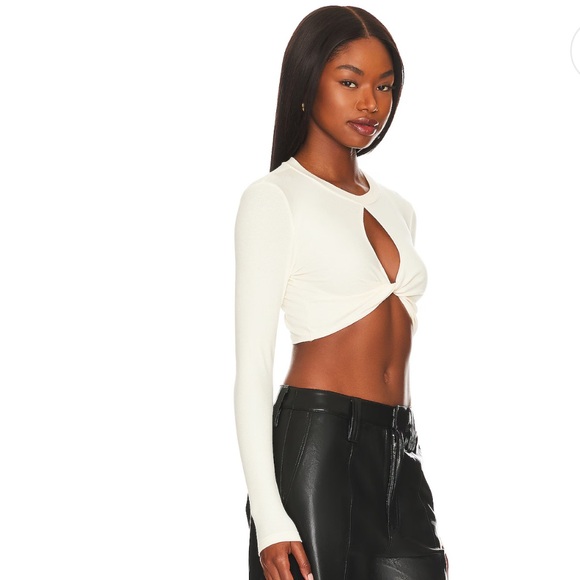 More to Come Serena Twist Front Top - Picture 3 of 8